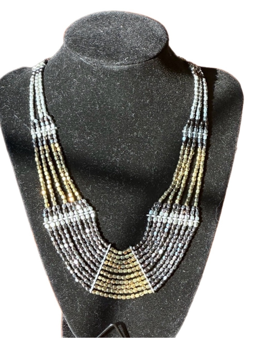 World finds neutral multi colored, handmade seed bead necklace NWT